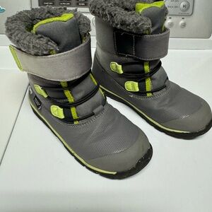 See Kai Run Waterproof Insulated Snow boots size 13 little kid